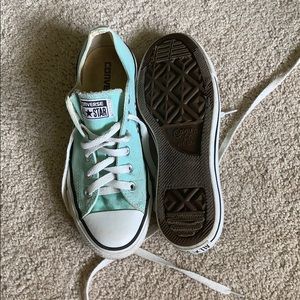 Low top Converse